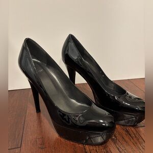Stuart Weitzman Patent Black Platform Heels, size 8